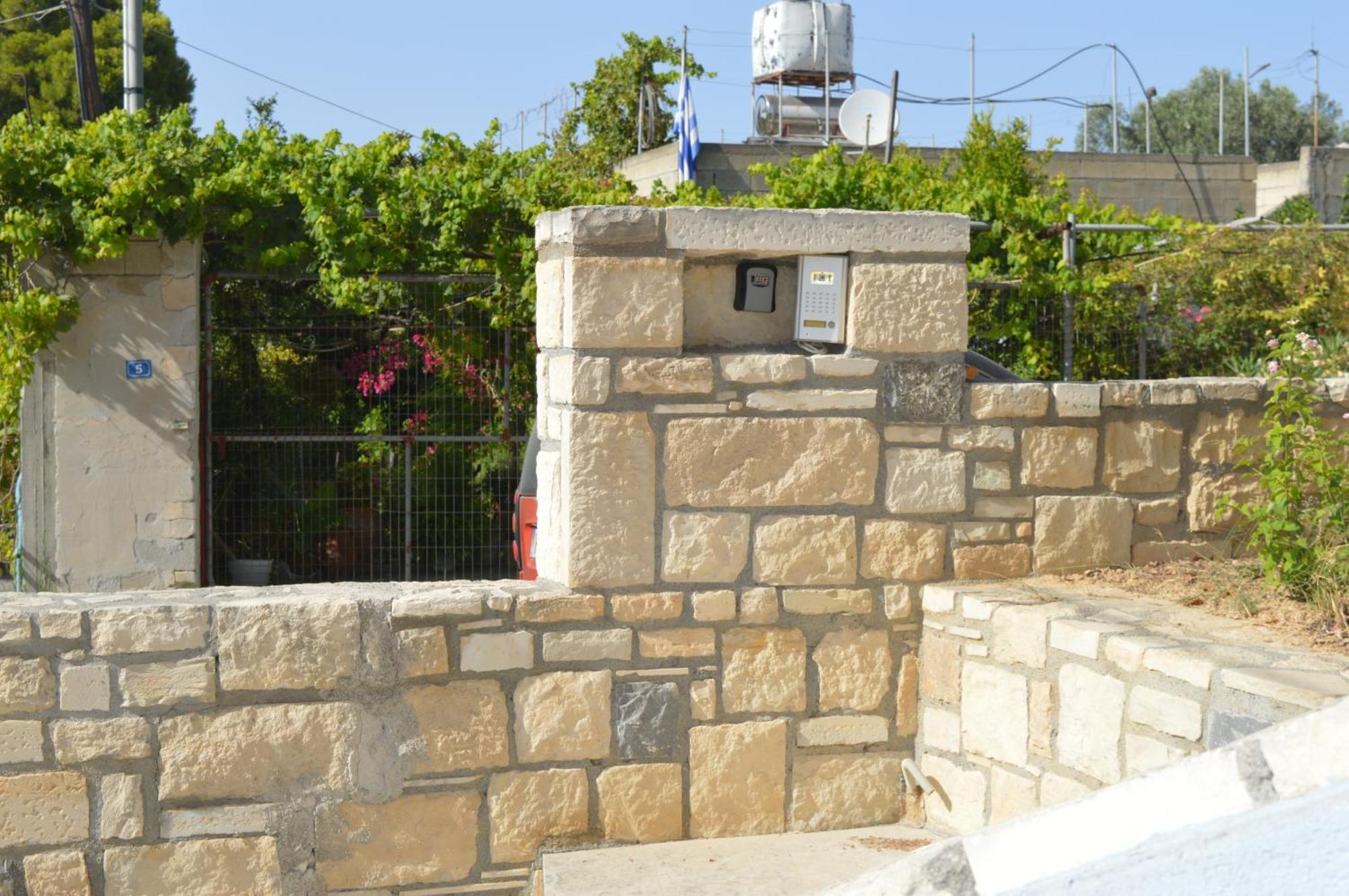 Aquarock Villa With Private Pool Prassás المظهر الخارجي الصورة